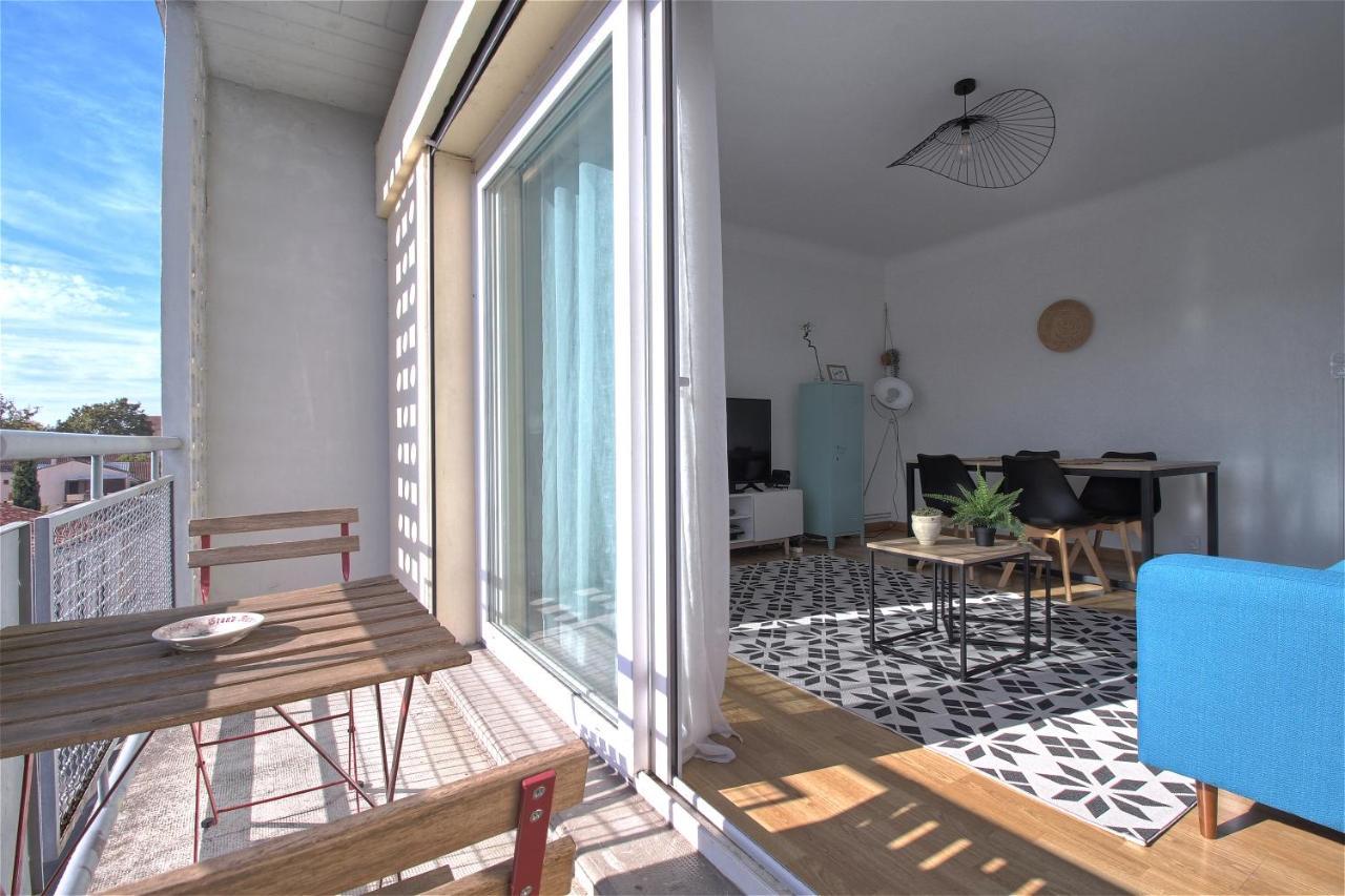 Adelitas House Apartment Agen Bagian luar foto